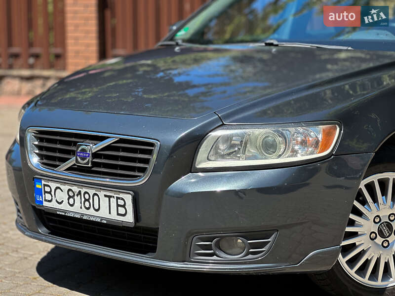 Універсал Volvo V50 2009 в Самборі