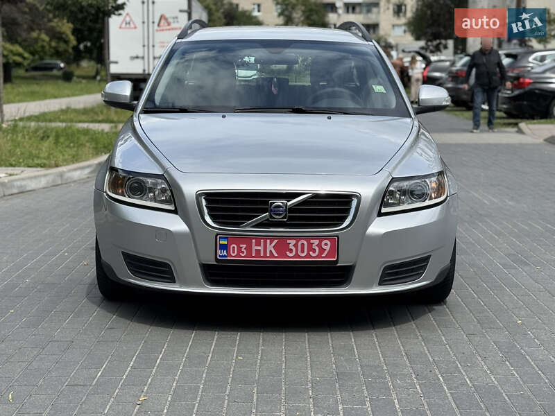 Универсал Volvo V50 2010 в Луцке