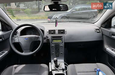 Универсал Volvo V50 2010 в 