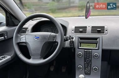 Универсал Volvo V50 2010 в 