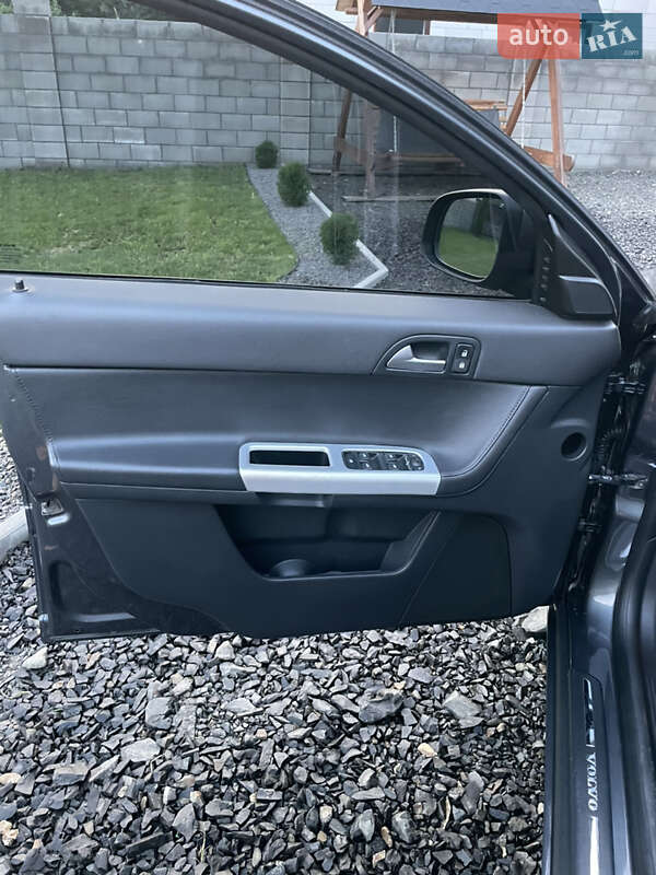 Универсал Volvo V50 2012 в Киверцах фото 4 Универсал Volvo V50 2012 в Киверцах