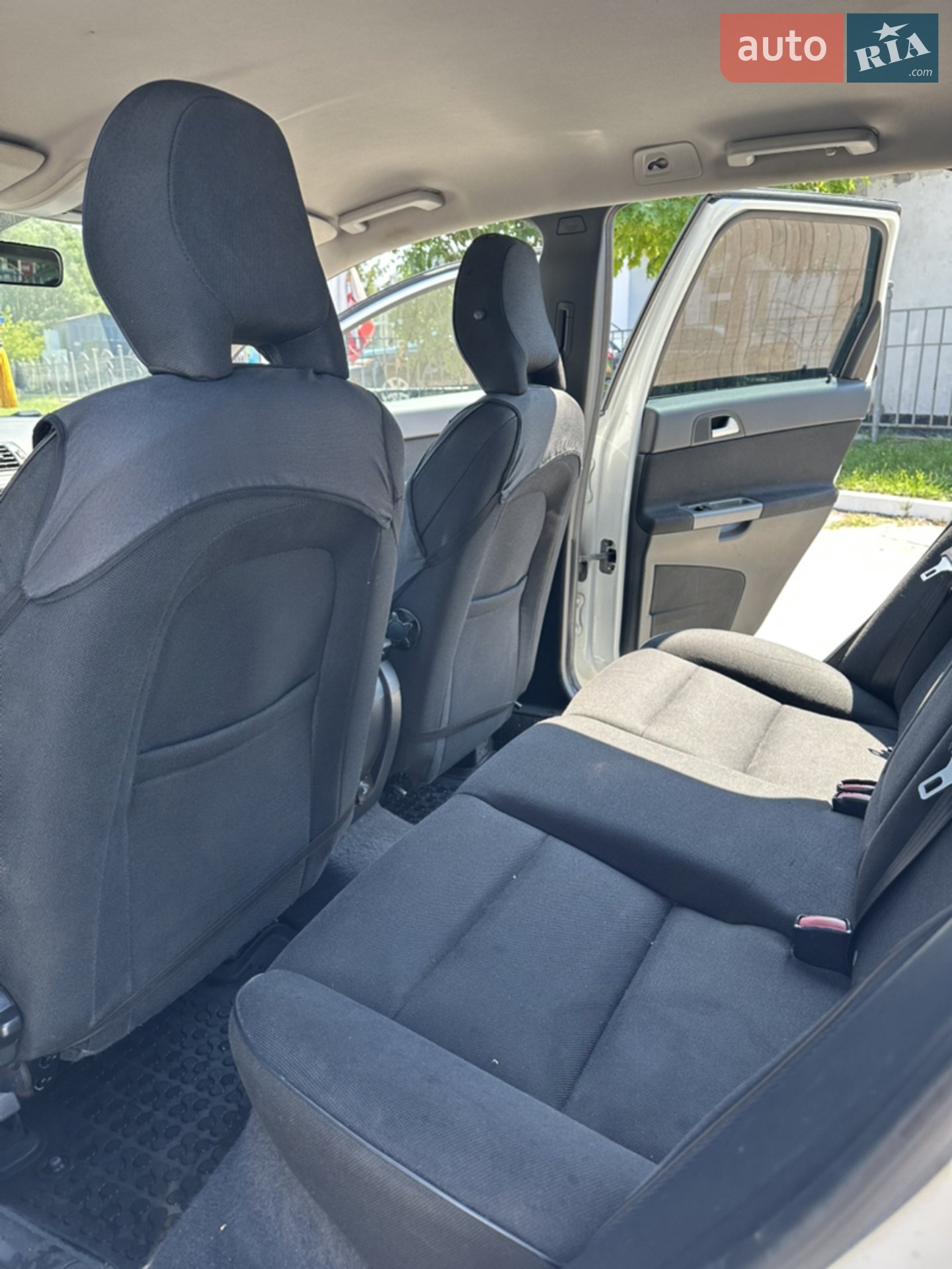 2010 Volvo V50 - мініатюра 7