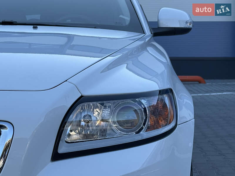 Универсал Volvo V50 2012 в Ровно