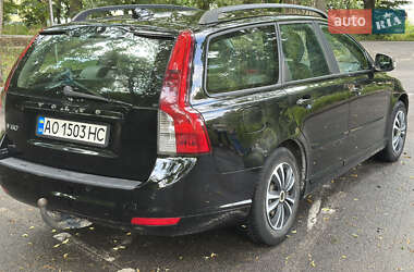Универсал Volvo V50 2010 в 