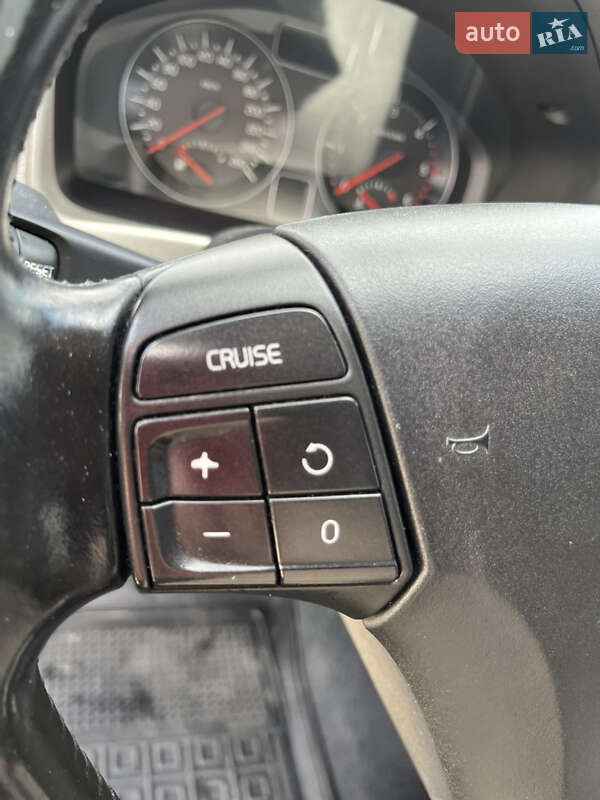 Универсал Volvo V50 2011 в Надворной