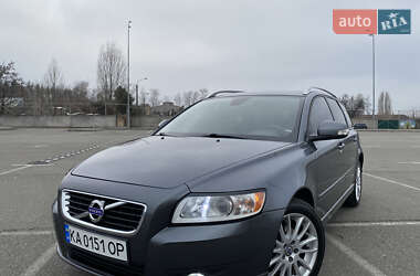 Универсал Volvo V50 2010 в Киеве