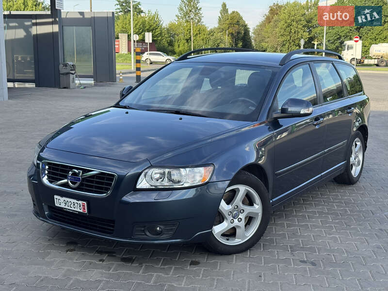 Универсал Volvo V50 2011 в Луцке