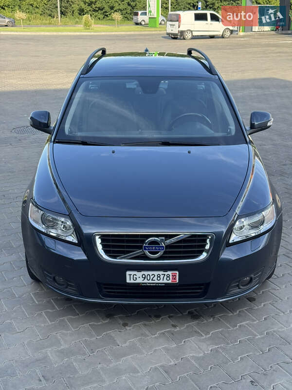 Универсал Volvo V50 2011 в Луцке