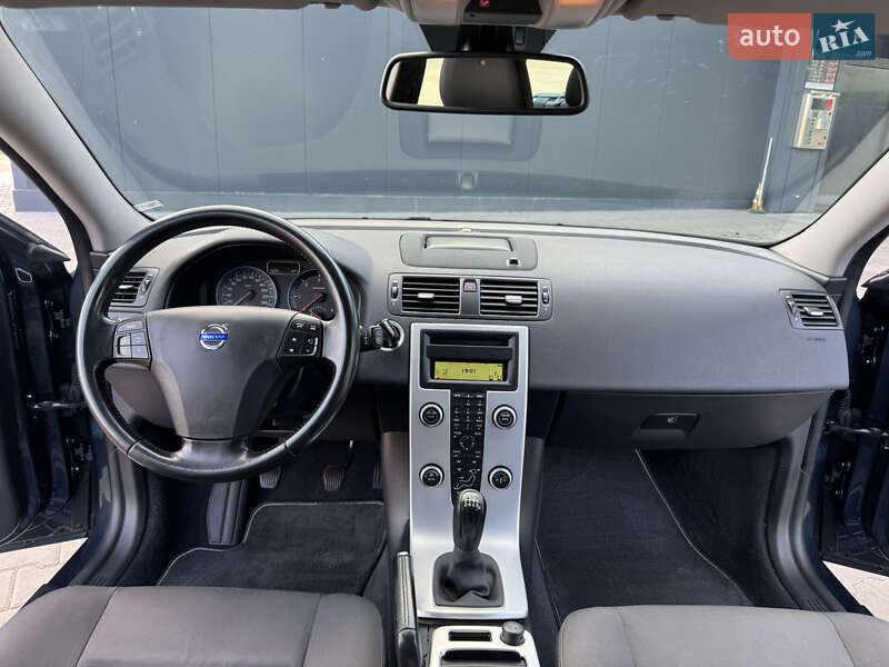 Универсал Volvo V50 2011 в Луцке