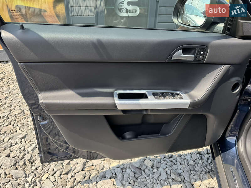 Универсал Volvo V50 2012 в Стрые