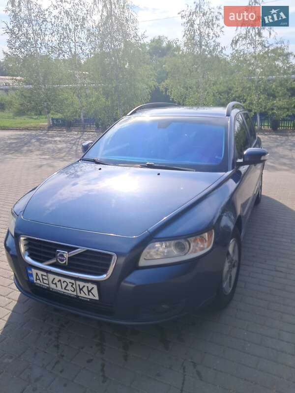 Універсал Volvo V50 2009 в Павлограді