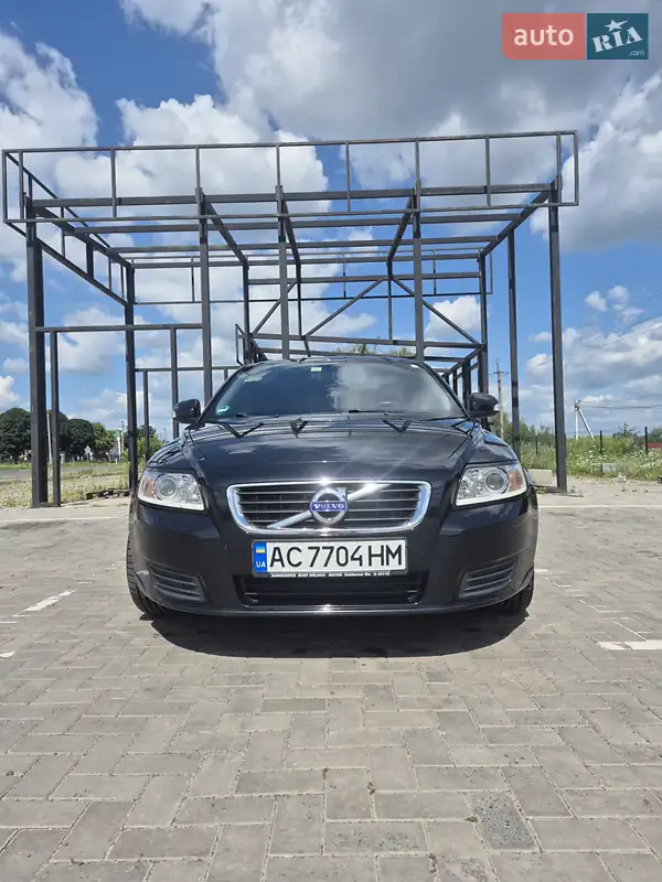 Volvo V50 2011