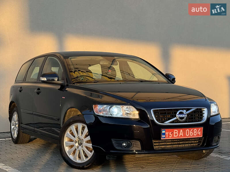 Volvo V50 2010