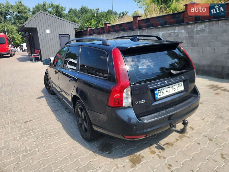Универсал Volvo V50 2010 в Ровно