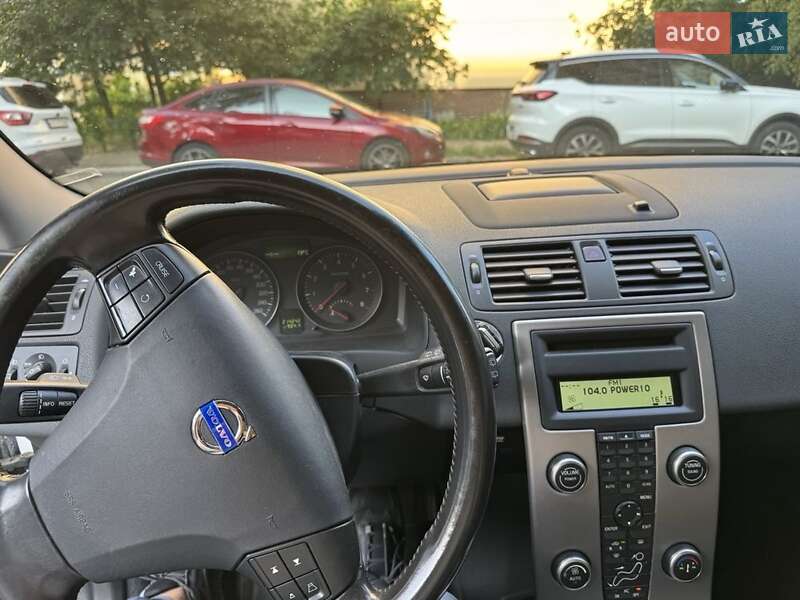 Volvo V50 2009