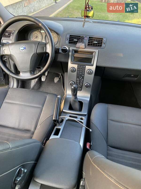 Універсал Volvo V50 2008 в Бориславі