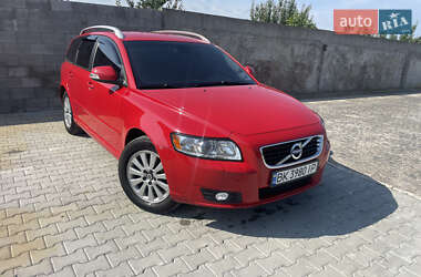 Универсал Volvo V50 2012 в Кременце