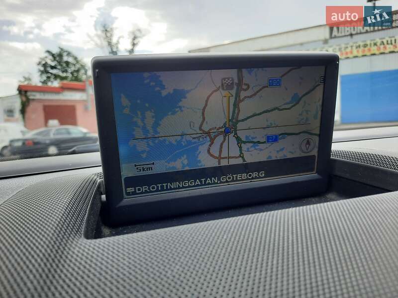 Универсал Volvo V50 2012 в Полтаве