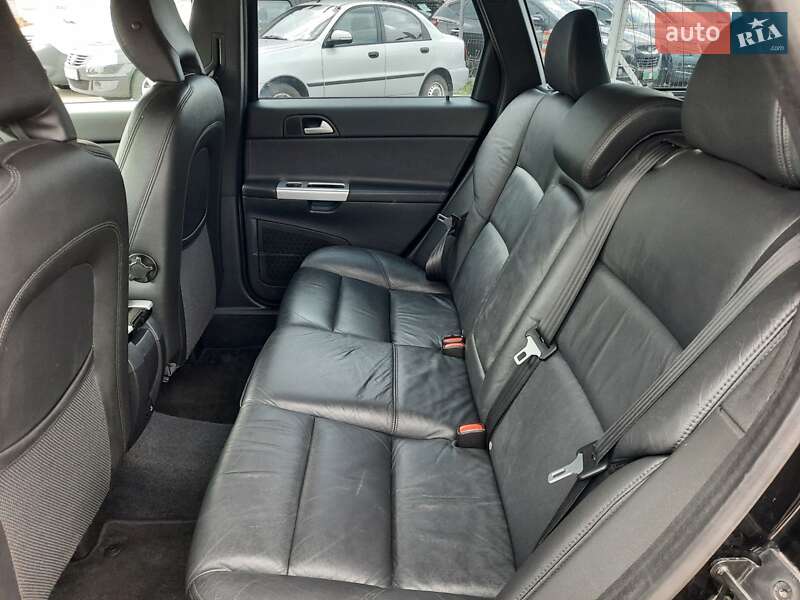 Универсал Volvo V50 2012 в Полтаве