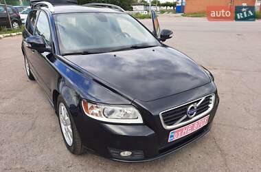 Универсал Volvo V50 2012 в 