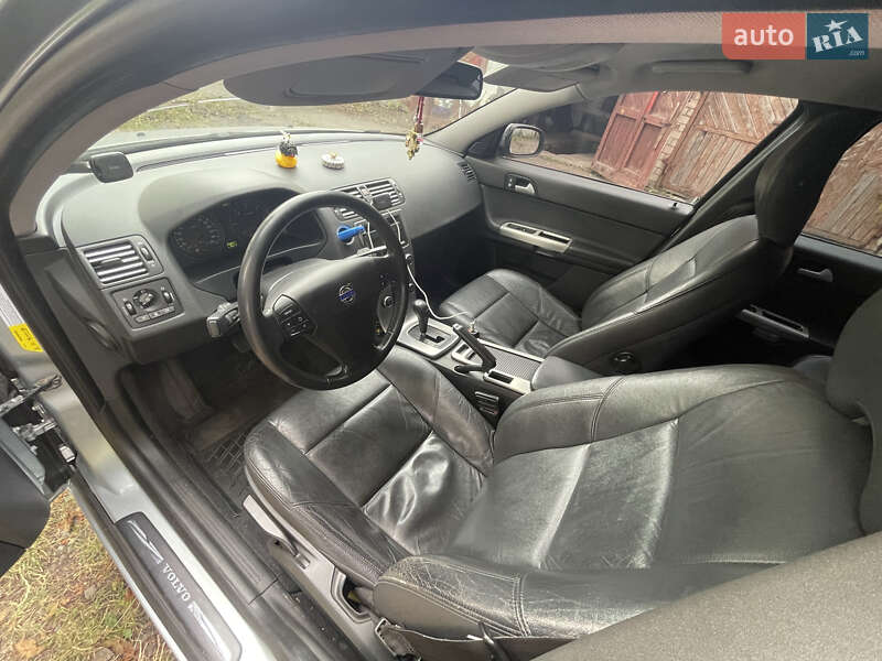 Універсал Volvo V50 2008 в Рівному