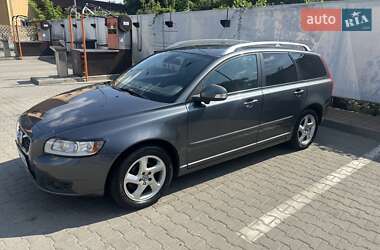 Универсал Volvo V50 2011 в Черновцах