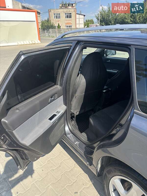 Універсал Volvo V50 2011 в Чернівцях