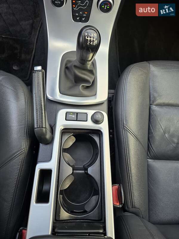 Универсал Volvo V50 2012 в Стрые