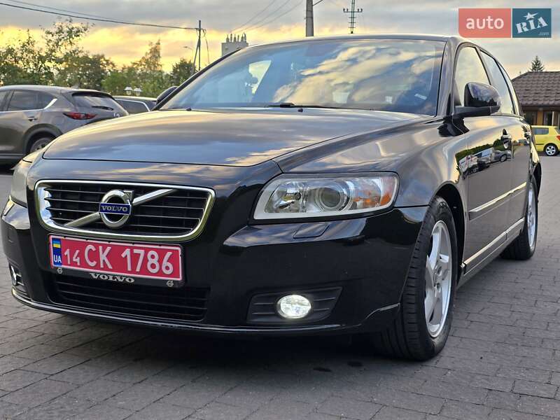 Универсал Volvo V50 2012 в Стрые