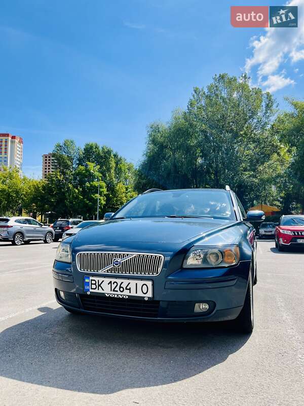 Универсал Volvo V50 2006 в Киеве