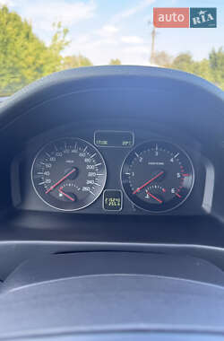 Универсал Volvo V50 2010 в 