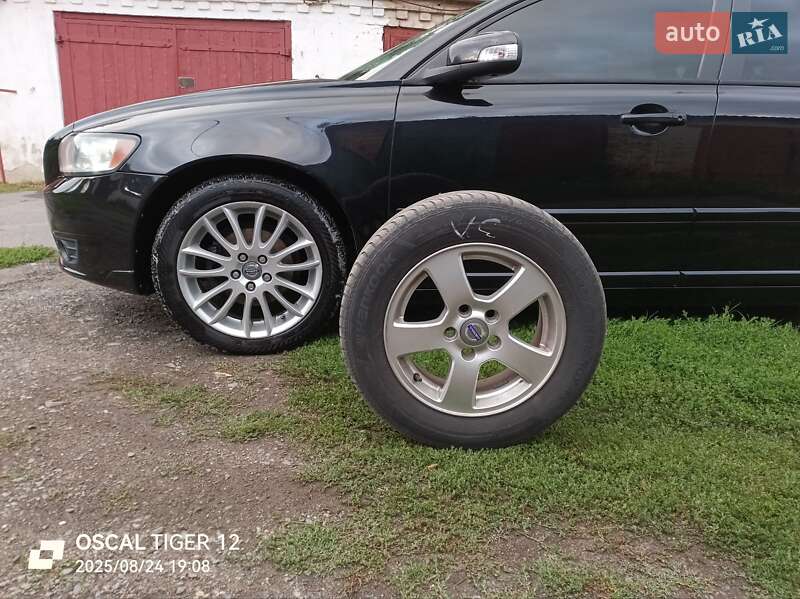 Универсал Volvo V50 2008 в Ватутино фото 20 Универсал Volvo V50 2008 в Ватутино