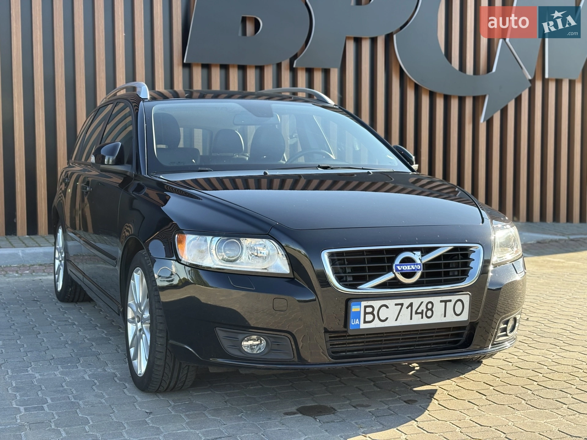 2011 Volvo V50 - мініатюра 3