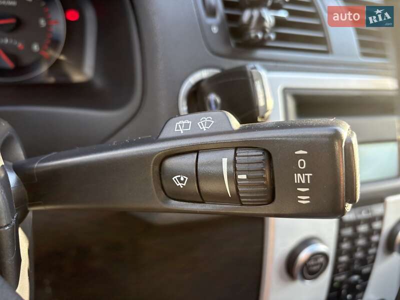 Универсал Volvo V50 2011 в Львове