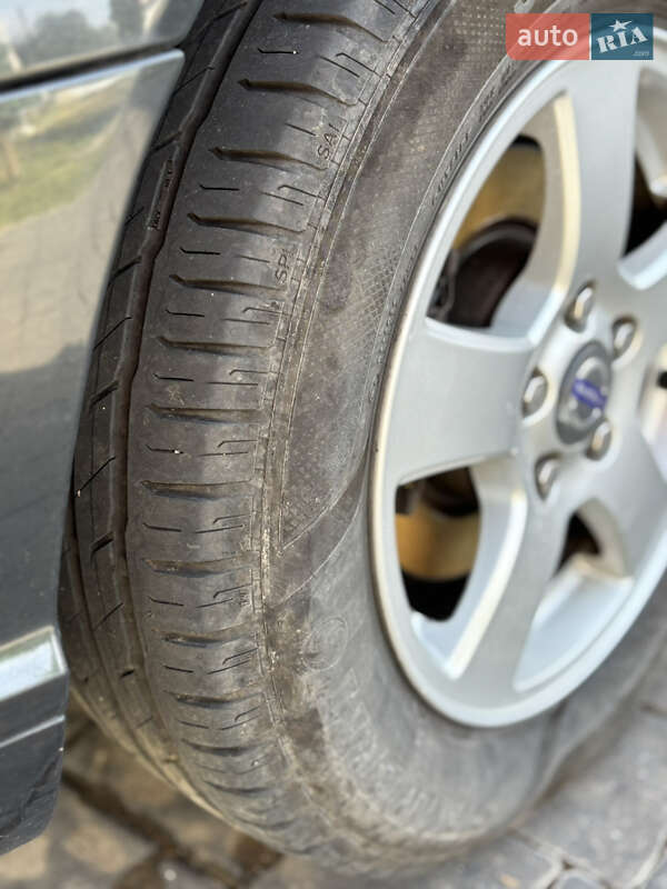 Універсал Volvo V50 2009 в Коломиї