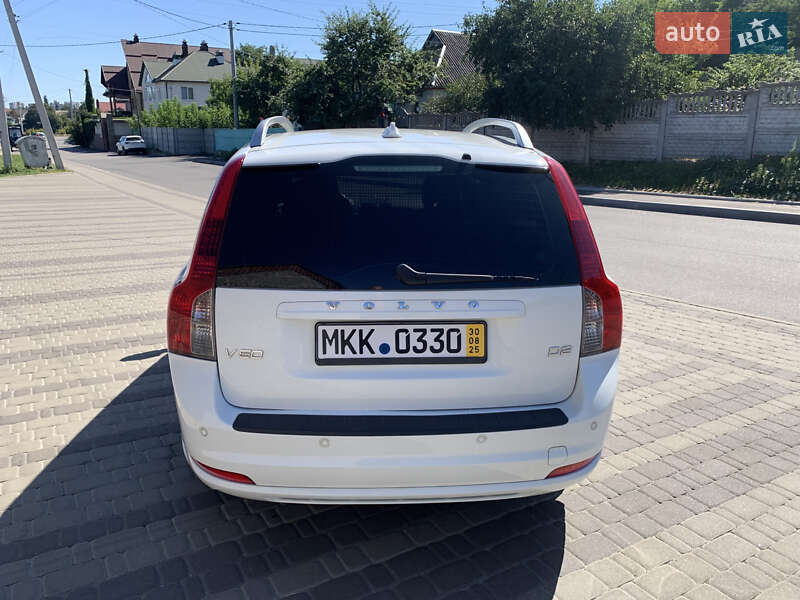 Универсал Volvo V50 2012 в Белой Церкви