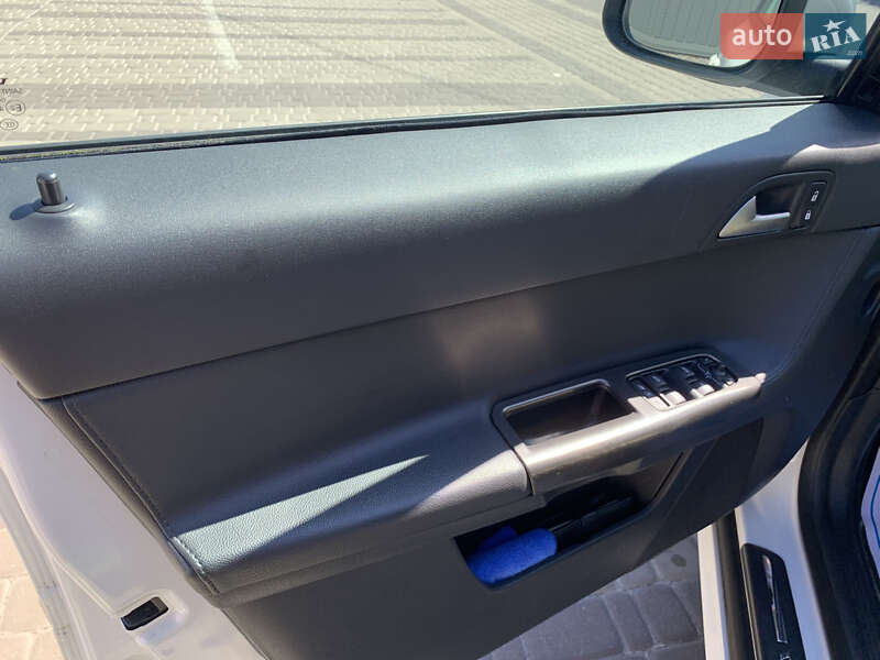 Универсал Volvo V50 2012 в Белой Церкви