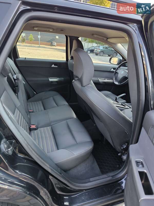 Универсал Volvo V50 2008 в Луцке