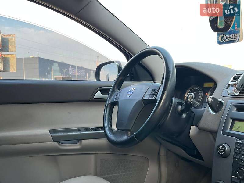 Универсал Volvo V50 2006 в Львове