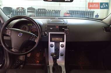 Универсал Volvo V50 2010 в 