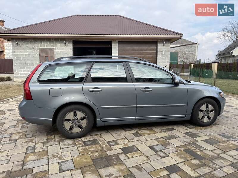 Универсал Volvo V50 2010 в Львове фото 5 Универсал Volvo V50 2010 в Львове
