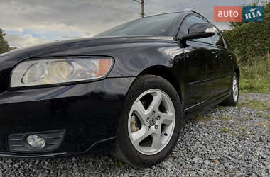 Универсал Volvo V50 2011 в 