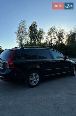 Универсал Volvo V50 2009 в 