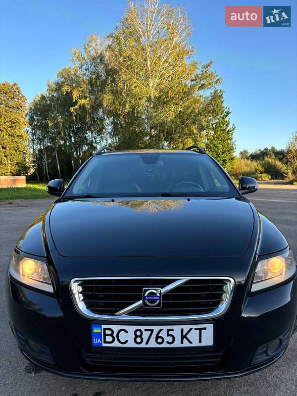 Універсал Volvo V50 2009 в Старому Самборі