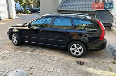 Универсал Volvo V50 2012 в 