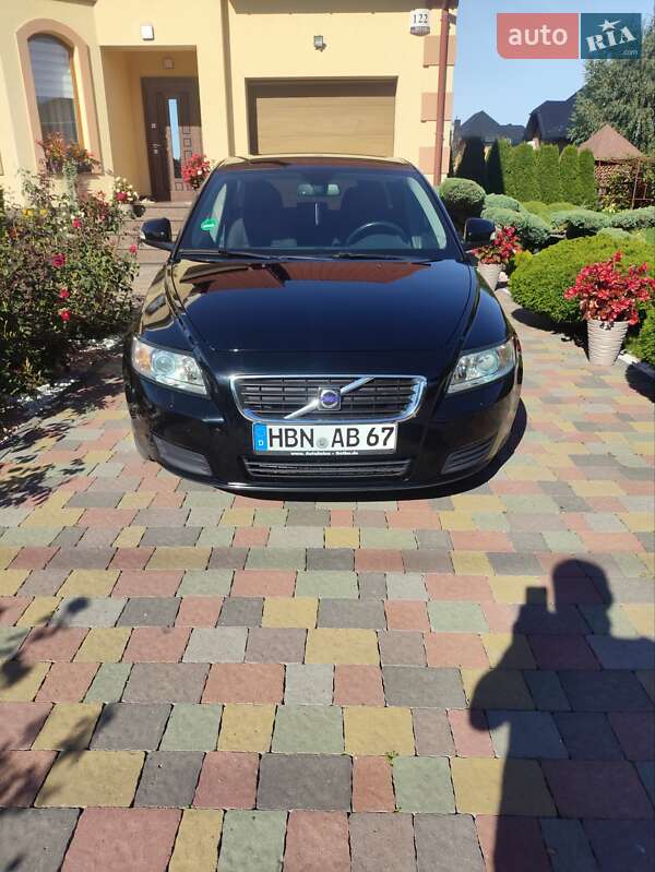 Volvo V50 2009