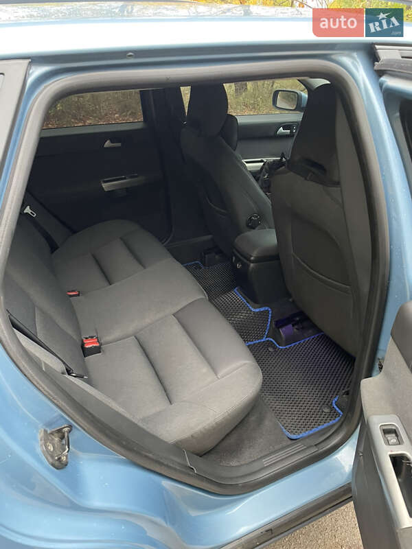 Универсал Volvo V50 2006 в Днепре