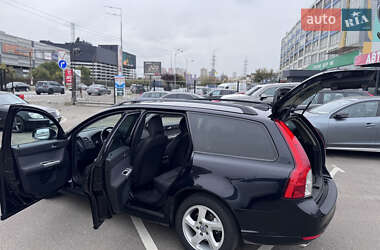 Универсал Volvo V50 2011 в 