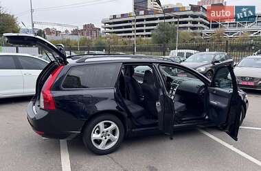 Универсал Volvo V50 2011 в 