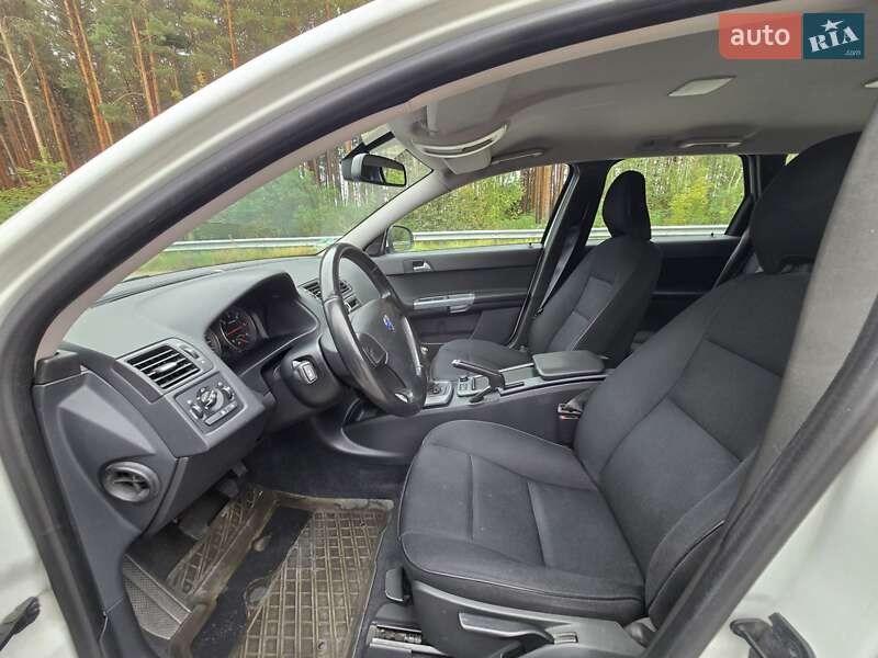 Универсал Volvo V50 2011 в Ковеле